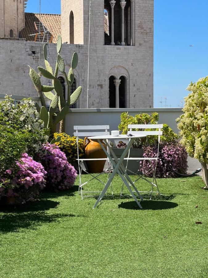 Cattedralflats -Comfort, Stile E Vista Sulla Cattedrale Bari Luaran gambar