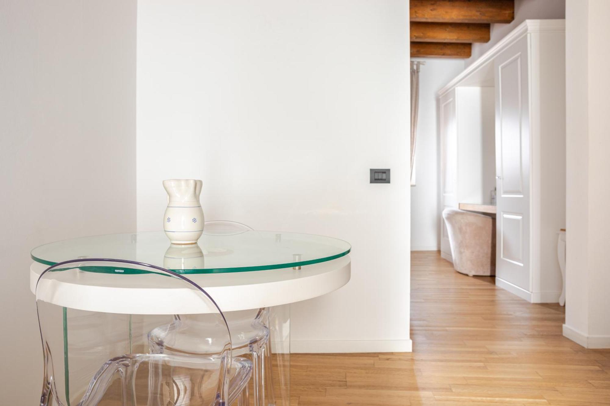 Cattedralflats -Comfort, Stile E Vista Sulla Cattedrale Bari Luaran gambar
