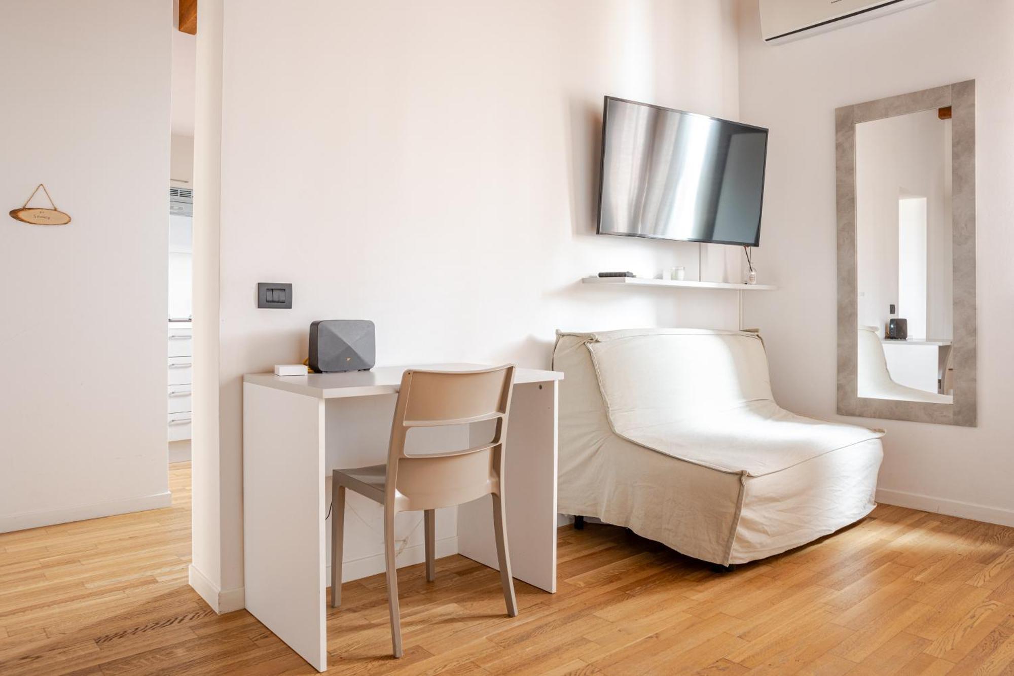 Cattedralflats -Comfort, Stile E Vista Sulla Cattedrale Bari Luaran gambar