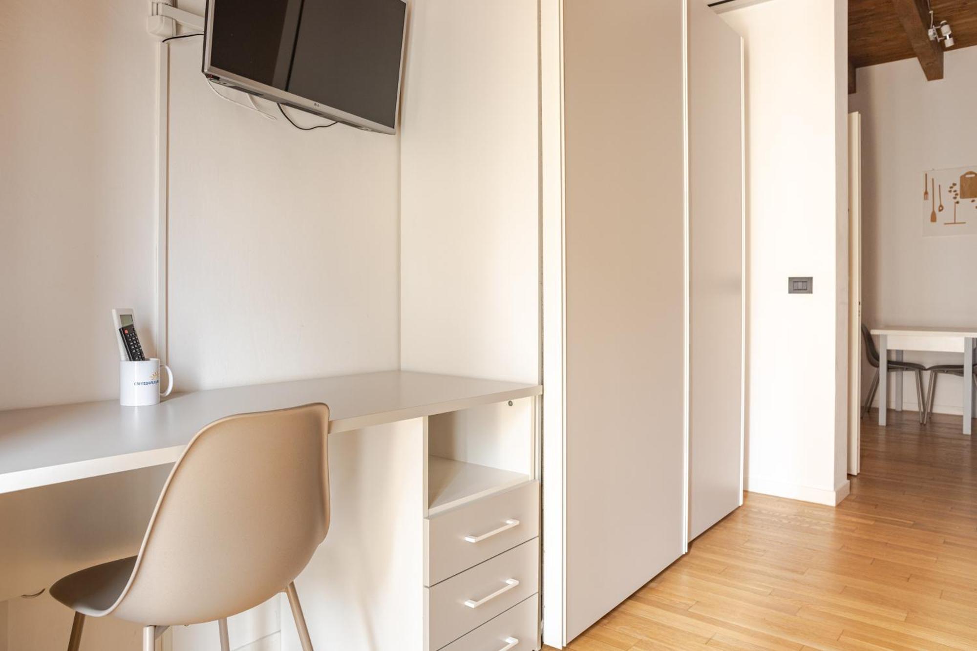 Cattedralflats -Comfort, Stile E Vista Sulla Cattedrale Bari Luaran gambar