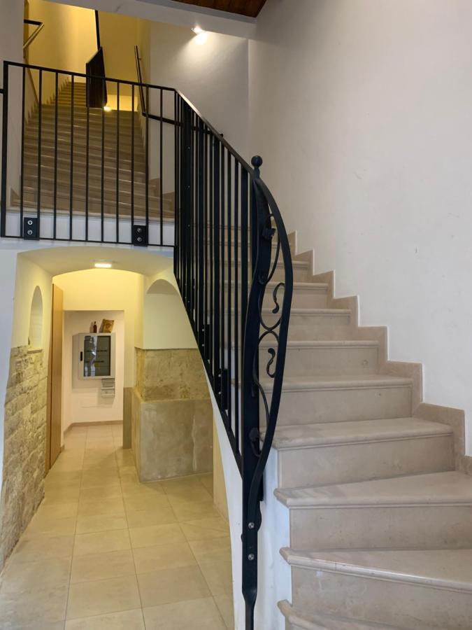 Cattedralflats -Comfort, Stile E Vista Sulla Cattedrale Bari Luaran gambar
